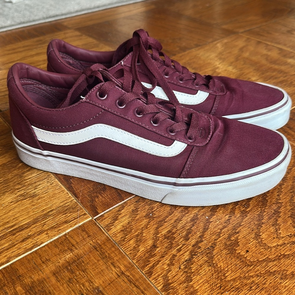 Like New Burgundy Vans Old Skool